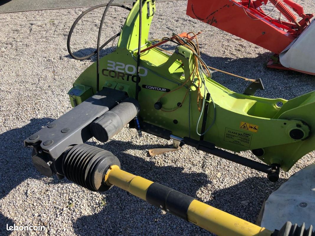Claas CORTO 3200 CONTOUR FAUCHEUSE (image 4)