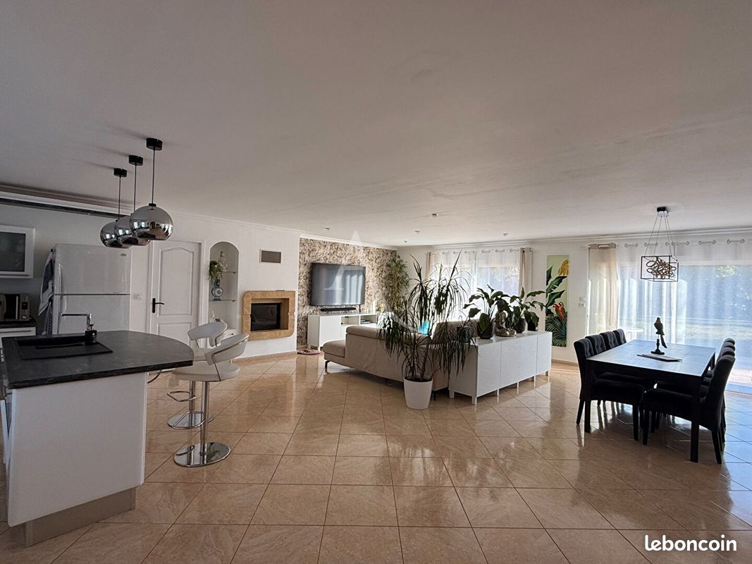 Maison 4 pièces 121 m² · à La Bazoge · 121 m² · 308 850 €