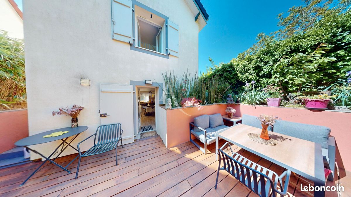 Maison 4 pièces 105 m² · à Rueil-Malmaison · 105 m² · 715 000 €