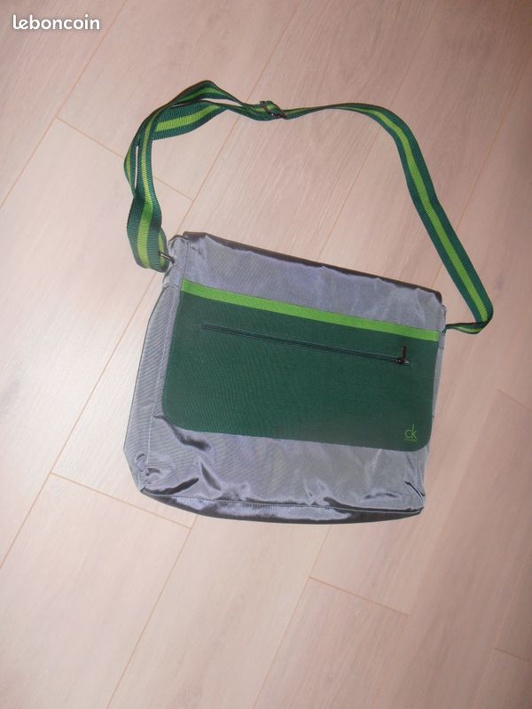 Sac porte documents Calvin Klein (image 1)