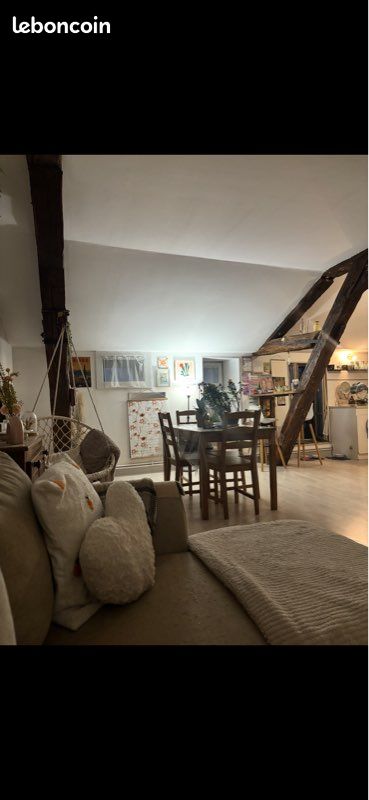 Appartement 3 pièces 70 m² · à Thiviers · 70 m² · 550 €