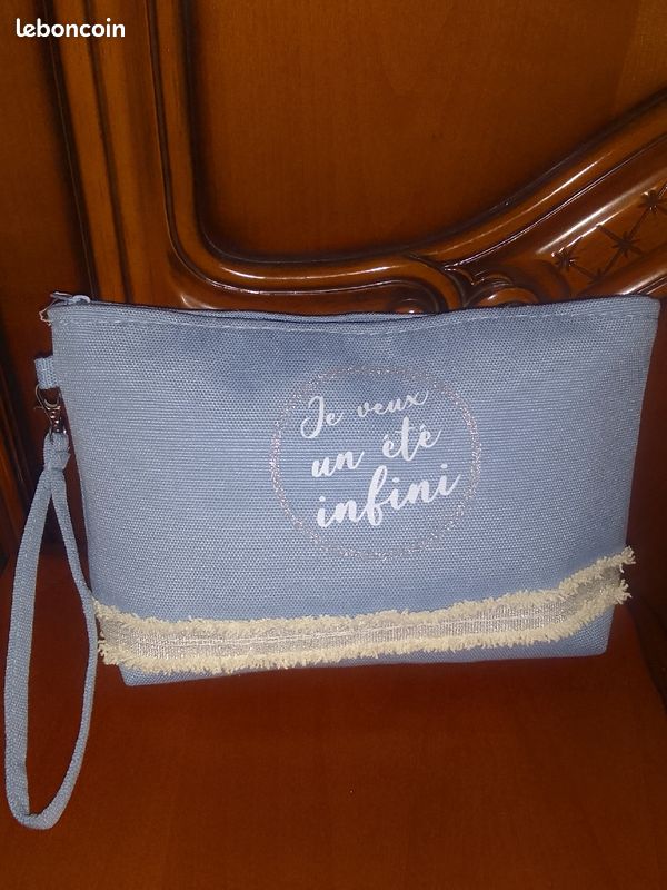 Trousse à maquillage (image 1)