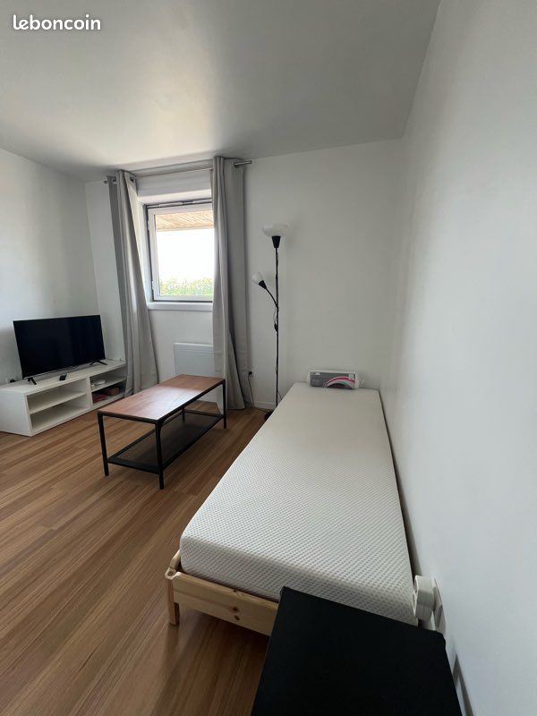 Appartement 1 pièce 15 m² · à Noisy-le-Grand · 15 m² · 600 €