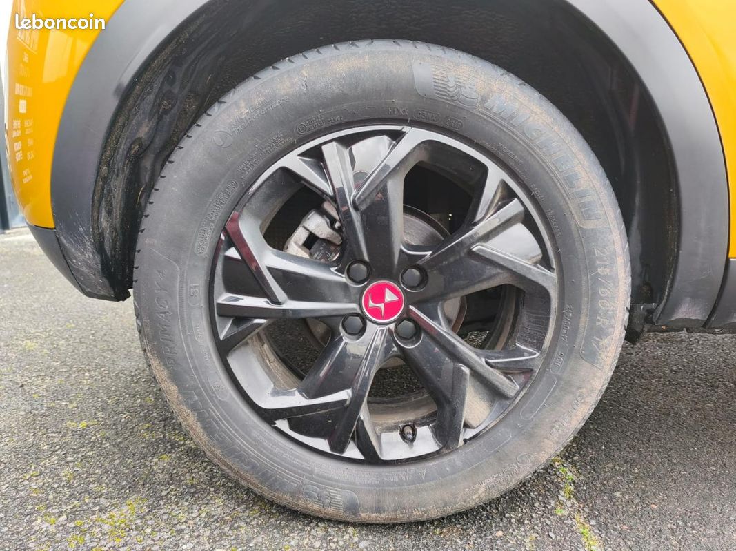 DS DS 3 CROSSBACK DS3 Crossback 1.2i PureTech 12V - 100 Performance Line PHASE 1 GARANTIE 6 MOIS (image 38)
