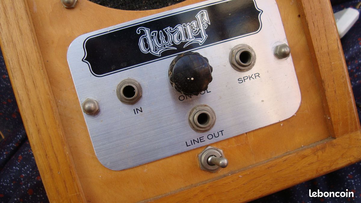 1974 Dwarf Portable battery AC powered guitar amp Handmade in