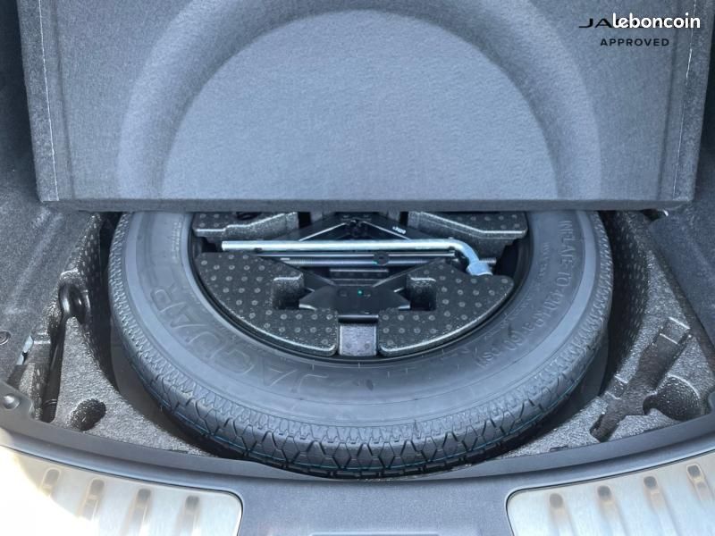 Jaguar E-Pace P270e PHEV 269ch R-Dynamic HSE (image 20)