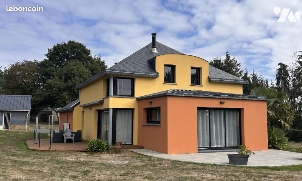 Maison 6 pièces 154 m² · à Carentoir · 154 m² · 329 000 €