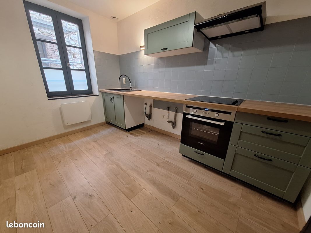 Appartement 2 pièces 51 m² · à Caussade · 51 m² · 570 €