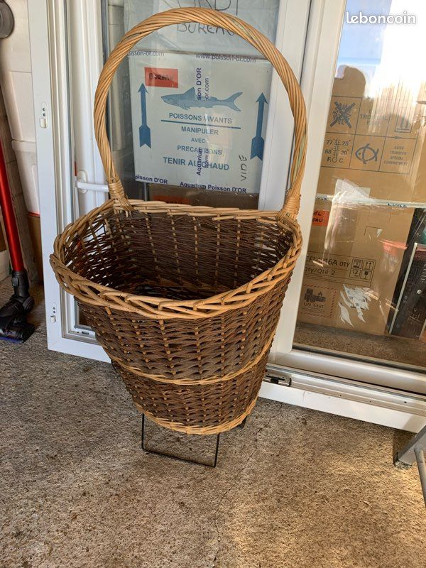 Panier à bois (image 1)
