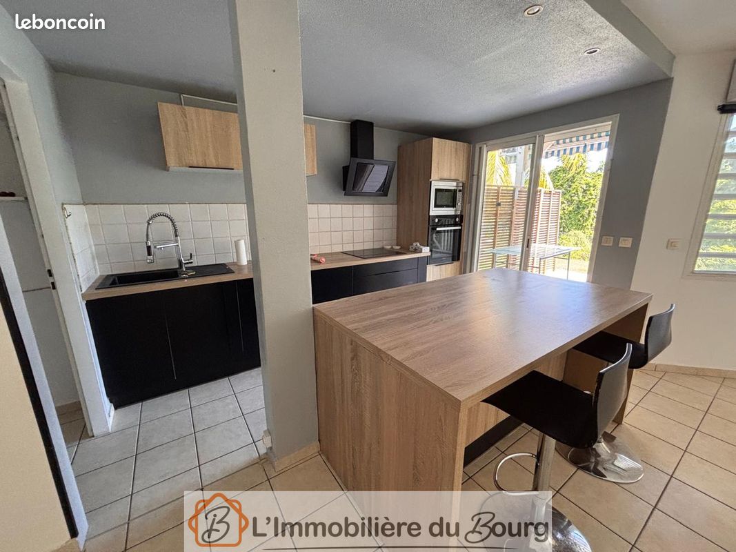 Maison 4 pièces 83 m² · à Sainte-Rose · 83 m² · 1 280 €/mois