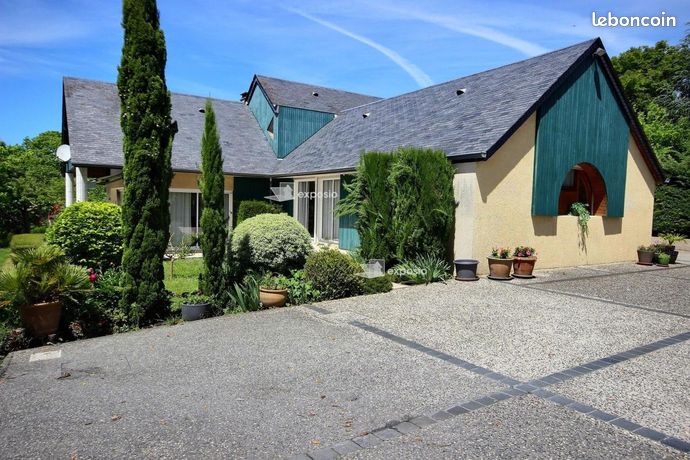Villa 6 pièces 183 m²