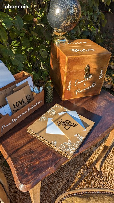 LAUBLUST - Urne mariage en bois - Boite aux lettres mariage - Coffre cadeau avec couvercle arqué, fente & fermeture - Blanche - 35 x 25 x 19 cm LAUBLUST - Urne mariage en bois - Boite aux lettres mariage - Coffre cadeau avec couvercle arqué, fente & fermeture - Blanche - 35 x 25 x 19 cm