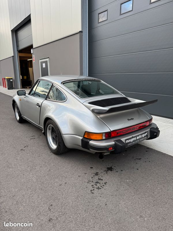 PORSCHE 930 TURBO 3.0 260cv (image 2)