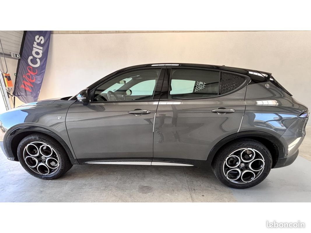 Alfa romeo tonale 1.5 160 hybrid mhev 48volt ti tct bva (image 11)