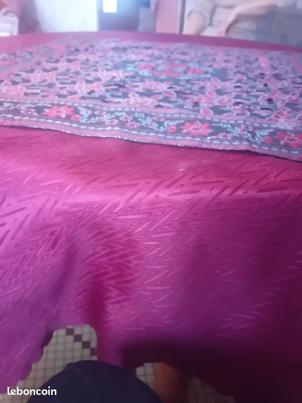 2 table ronde (image 2)