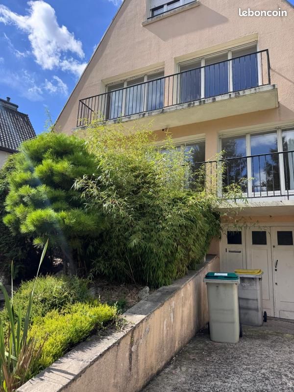 Maison 150 m² · à Sainte-Catherine · 150 m² · 1 520 €/mois