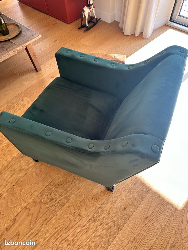 Fauteuil en velour (image 10)