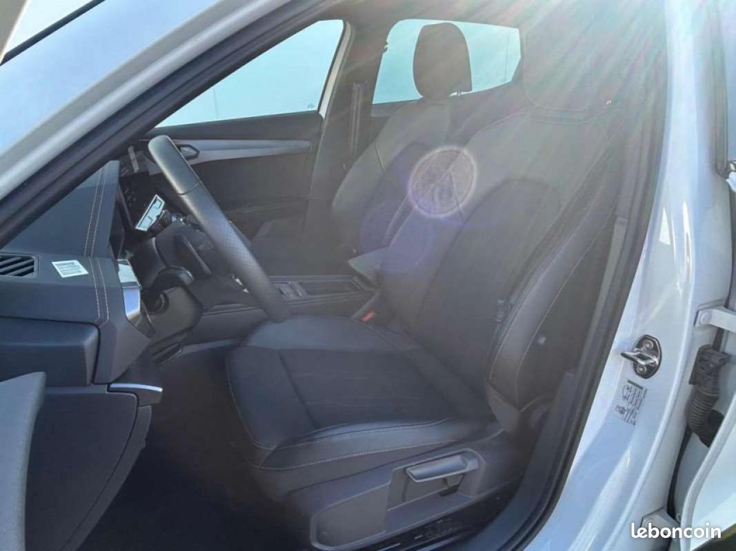 CUPRA FORMENTOR 1.5 16V eTSI HYBRID - 150 - BV DSG 7 V PHASE 2 (image 17)