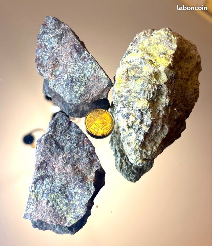 Autunite pierre uv (image 10)