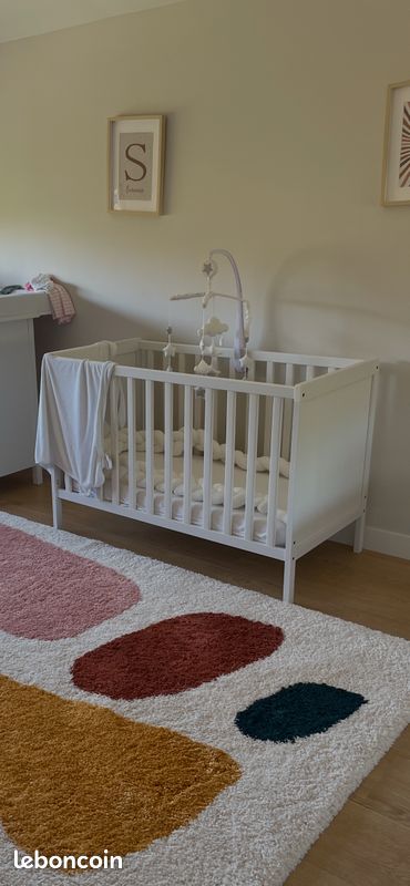 Lit bébé IKEA (image 1)
