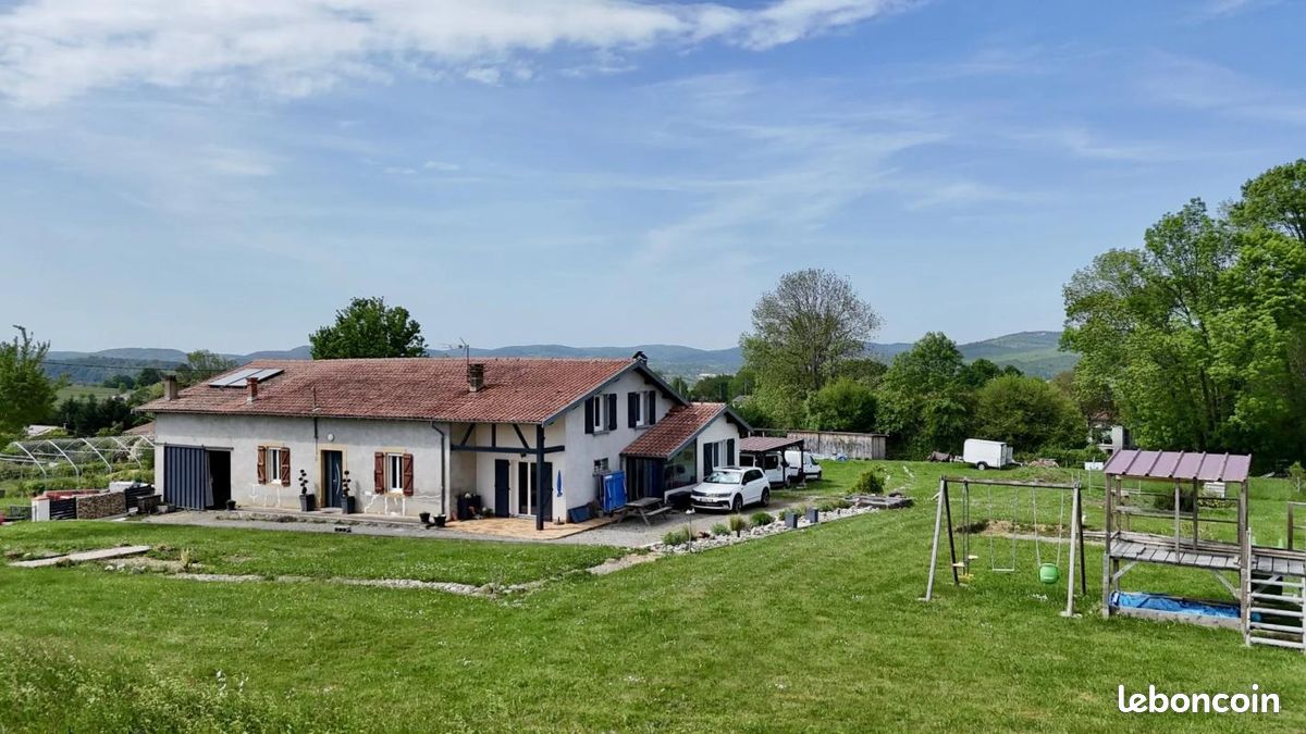 Maison 6 pièces 156 m² · à Salies-du-Salat · 156 m² · 253 000 €