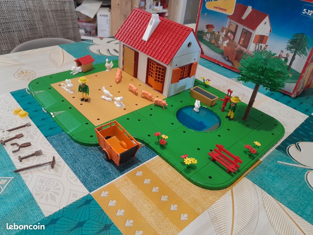 Majorette Majokit 7404 – Ferme Avec Animaux, Personnages Et Tracteur (occasion)