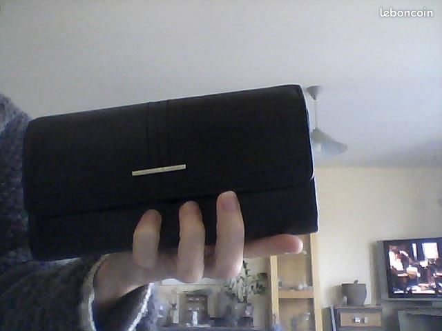 Portefeuille noir cuir ARTHUR ET ASTON (image 1)