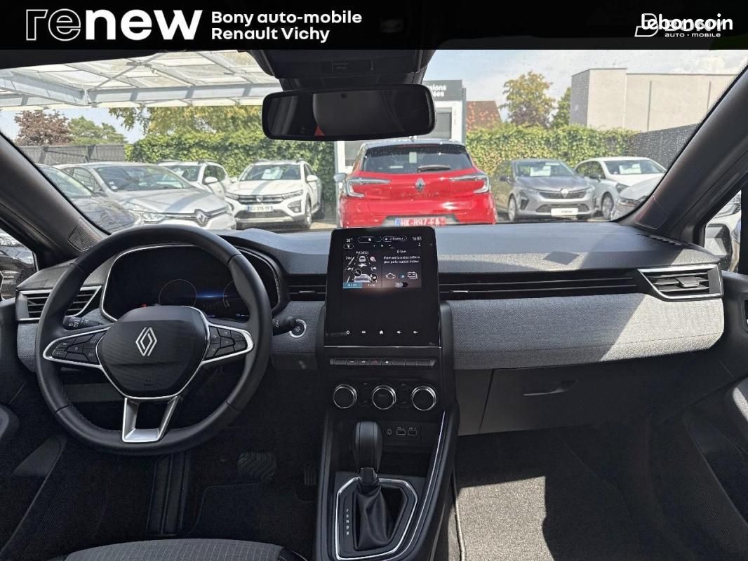 Renault Clio V E-Tech full hybrid 145 ch GSR2 Techno (image 11)