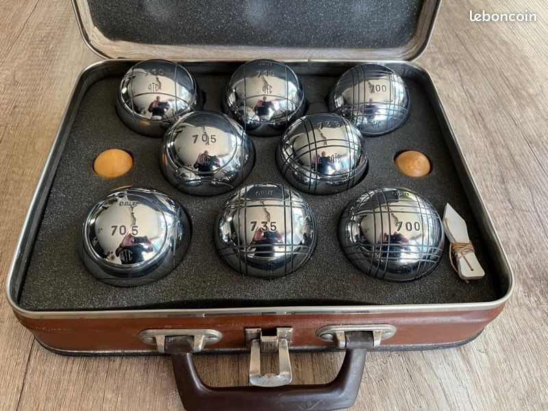 Mallette Obut Collector 8 Boules De Pétanque - état Neuf