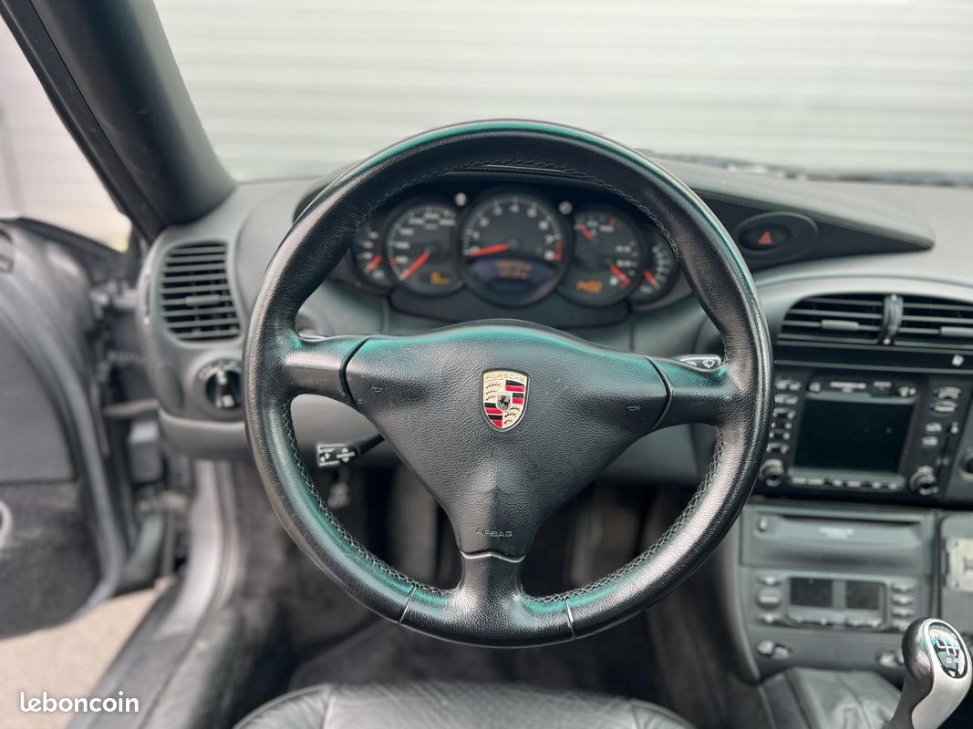 PORSCHE 911 996 Targa 3.6i - Origine France - Carnet complet - 2ème main - Boite manuelle (image 16)