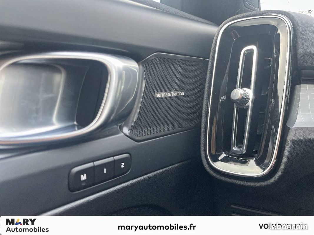 VOLVO XC40 B3 163 ch DCT7 Plus (image 15)