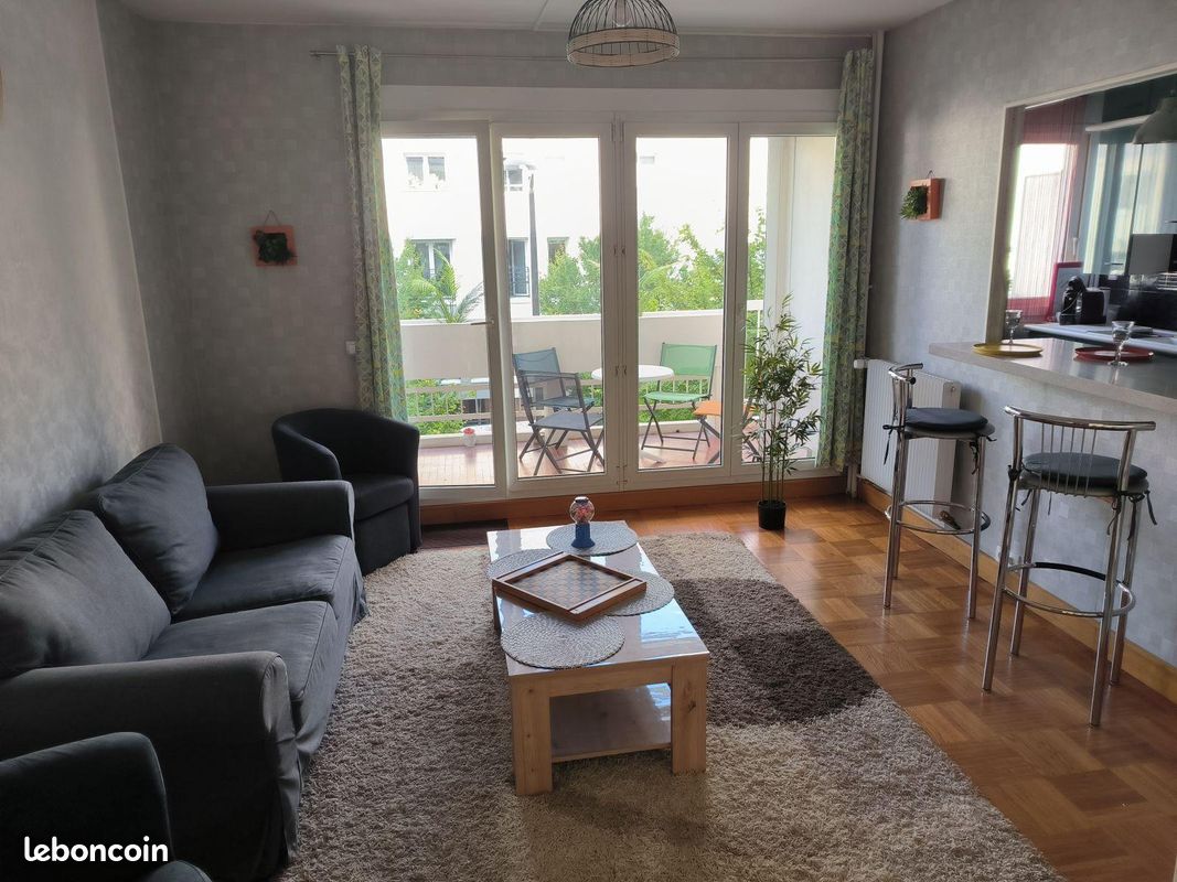 Appartement 1 pièce 110 m² · à Reims · 110 m² · 400 €/mois