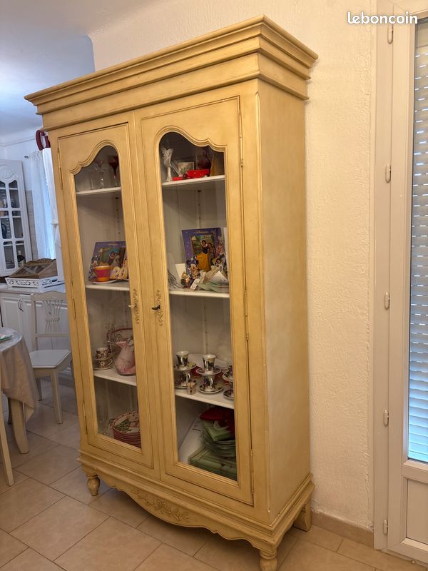 Meuble interior (image 2)