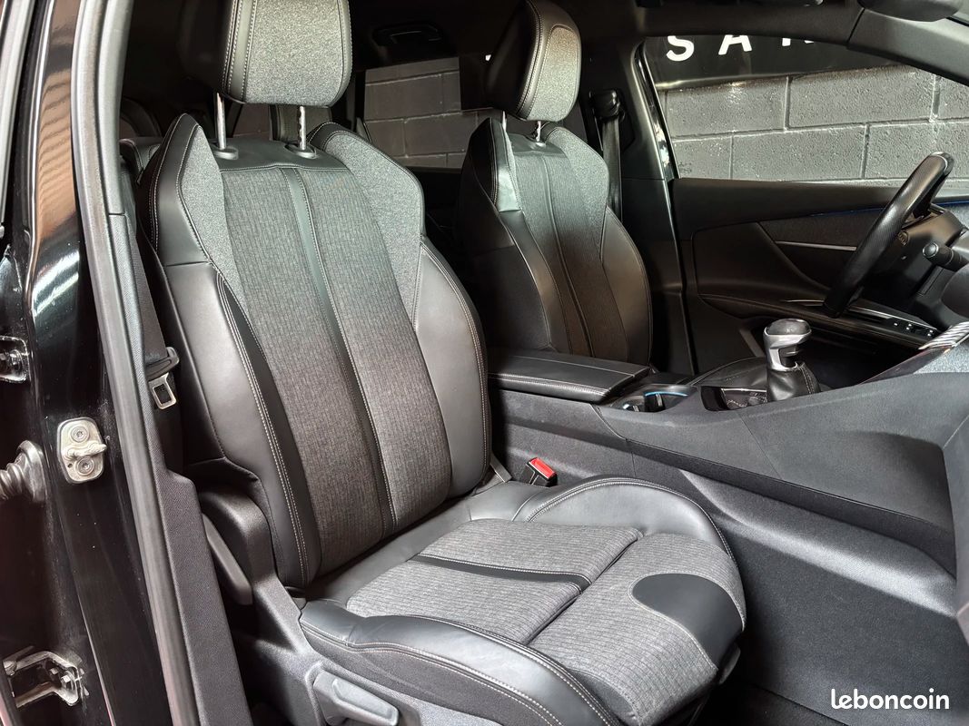 Peugeot 5008 II 2.0 BlueHDi 150ch GT Line S&S DISTRIBUTION OK (image 18)