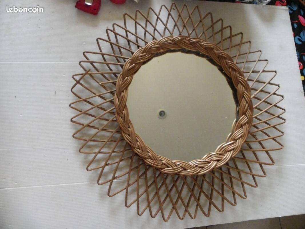Miroir vintage osier/rotin D 54 cm 1 tige cassé (image 1)