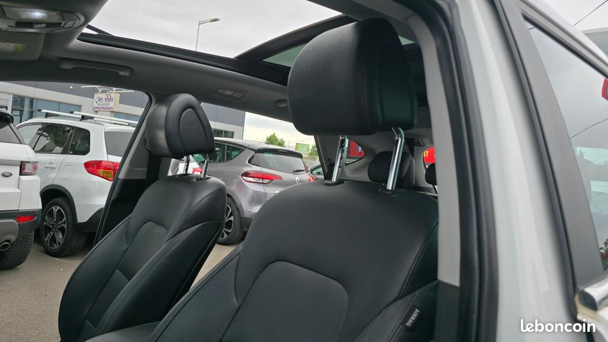 Hyundai Tucson Creative 2WD (image 23)