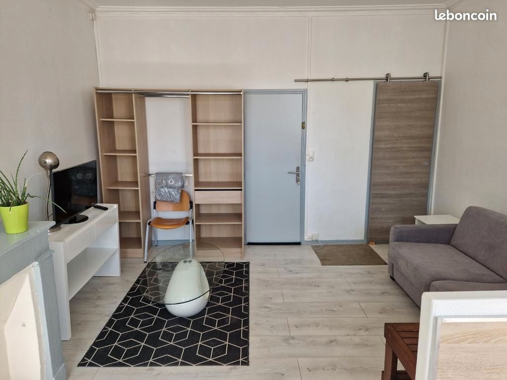 Immeuble 5 pièces 150 m² · à Rochefort · 150 m² · 350 000 €