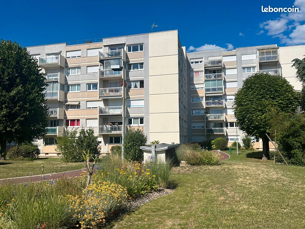 Appartement 2 pièces 46 m² · à Chatou · 46 m² · 1 015 €/mois