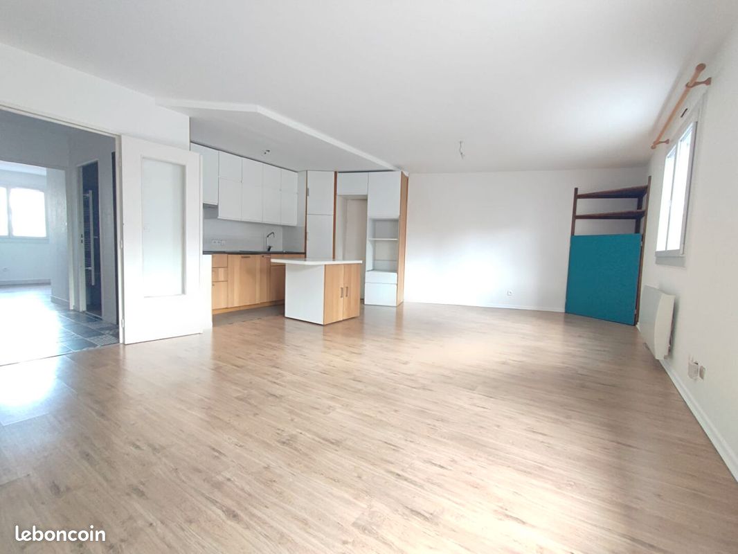 Appartement 4 pièces 86 m² · à Lyon · 86 m² · 1 230 €