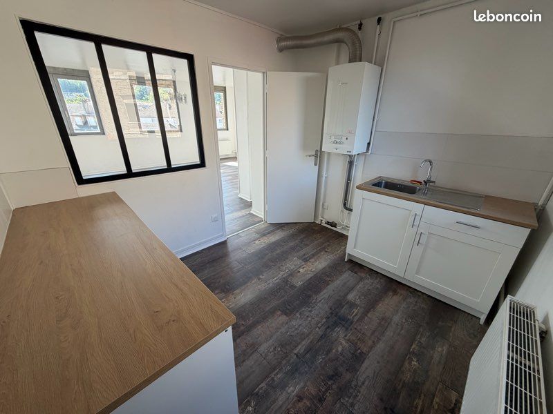 Appartement 3 pièces 62 m² · à Elbeuf · 62 m² · 67 000 €