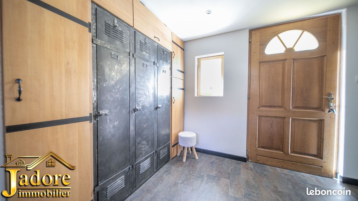 Propriété 5 pièces 125 m² (image 11)