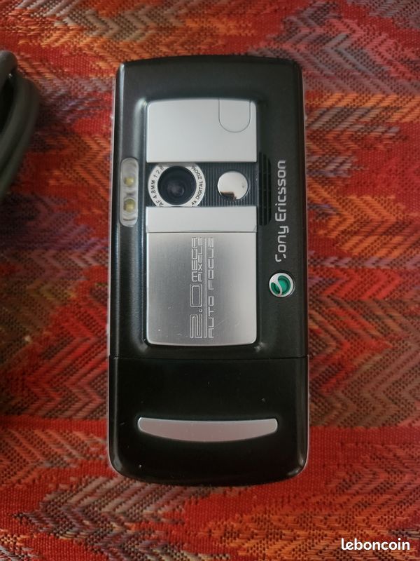 Sony Ericsson K750i (RÉSERVÉ) (image 4)