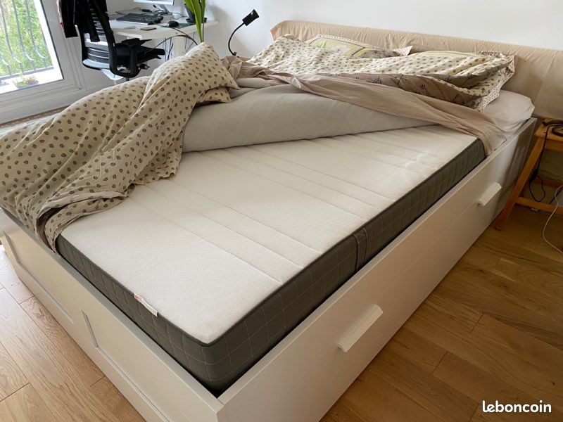 Lit 140x200 avec 4 tiroirs, sommier et matelas (image 3)
