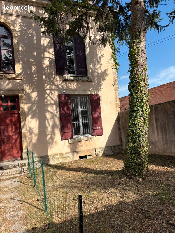 Appartement 2 pièces 35 m² · à Selongey · 35 m² · 600 €
