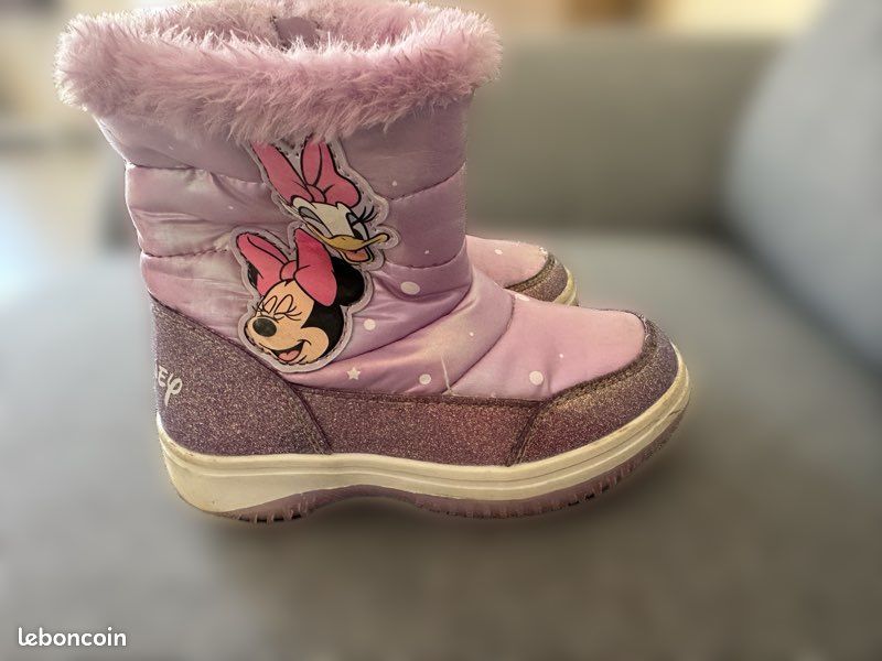Bottes d’hiver pour fille Minnie Mouse – Pointure 25/26 – Très bon état (image 1)