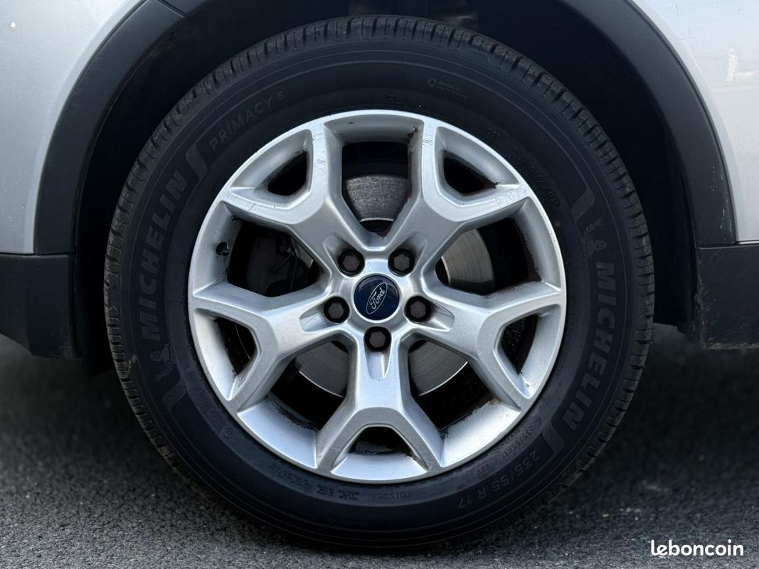 FORD KUGA 2.0 TDCi 140 4x2 Titanium (image 23)