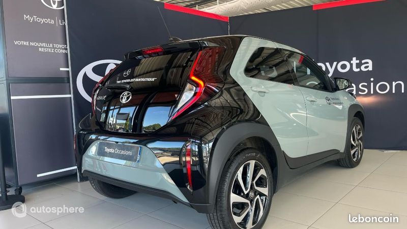 Toyota Aygo X 1.0 VVT-i 72ch Design MY24 (image 5)