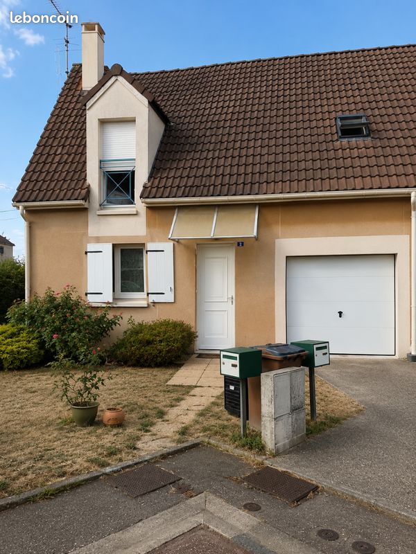Maison 4 pièces 81 m² · à Le Petit-Quevilly · 81 m² · 240 000 €