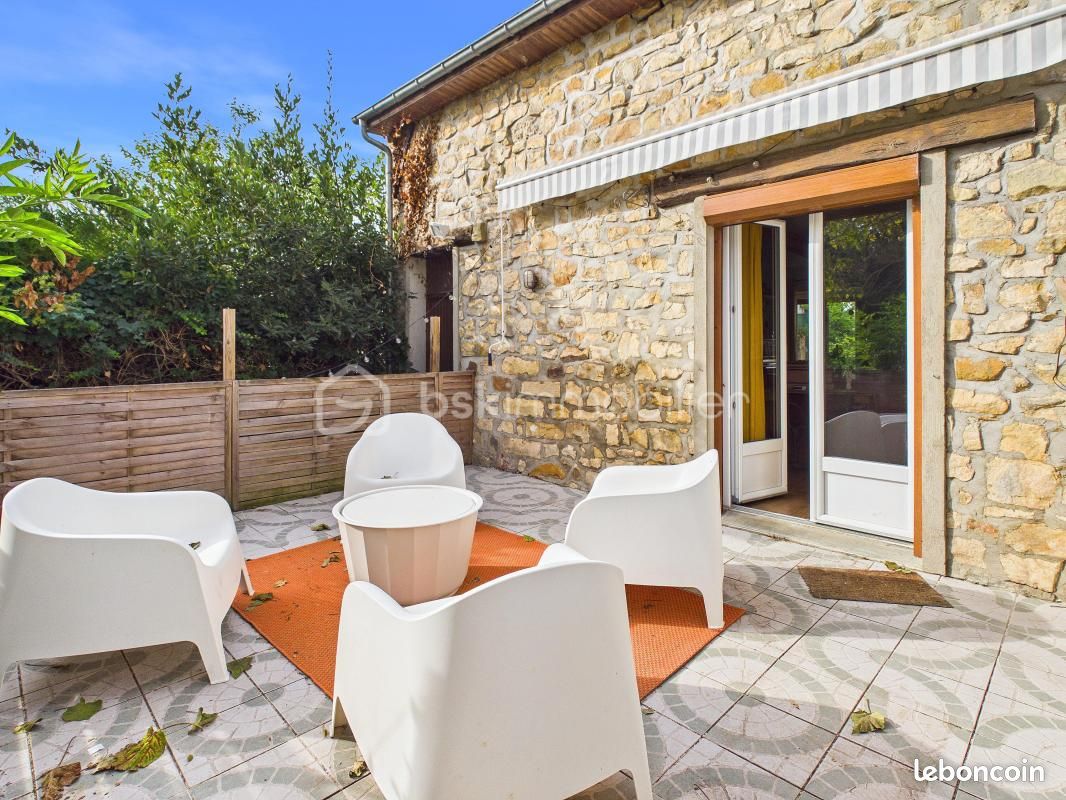 Maison 7 pièces 160 m² · à Villecerf · 160 m² · 339 000 €