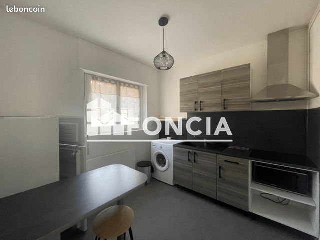 Appartement 1 pièce 36 m² · à Charleville-Mézières · 36 m² · 440 €